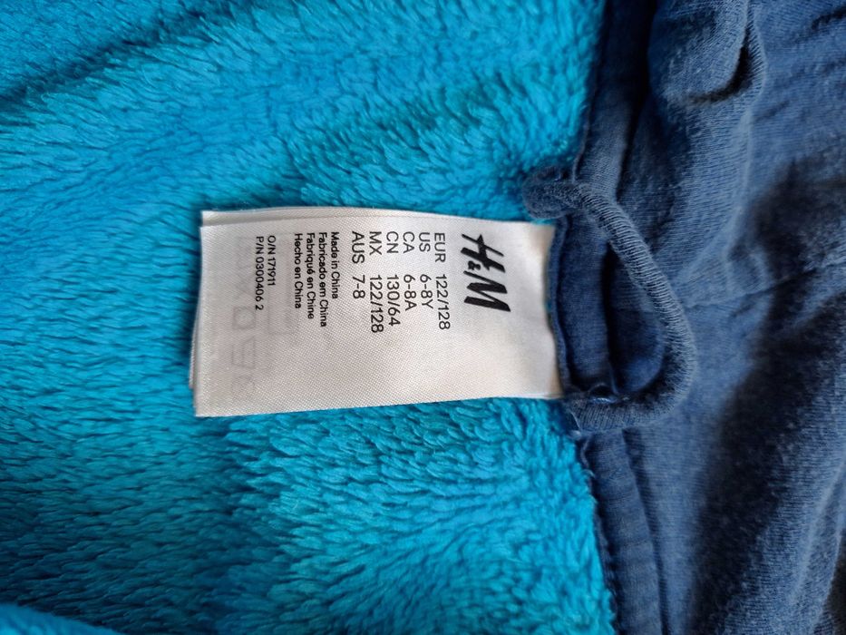 Fajny szlafrok miś H&M 122/128. Super stan.