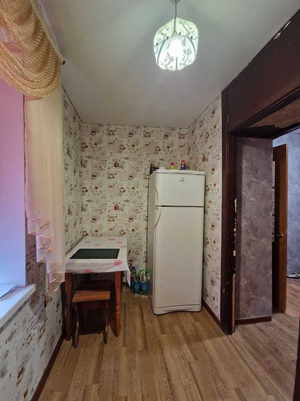 1 кімнатна квартира, Градецький