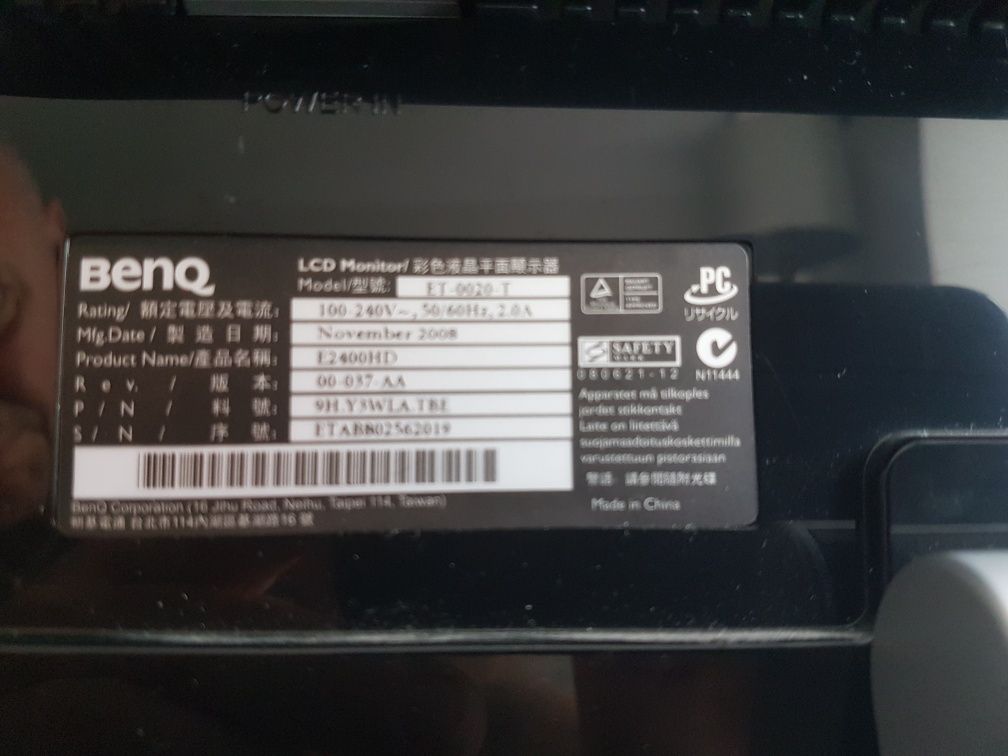 Monitor BENQ model E2400HD lcd. HDMI