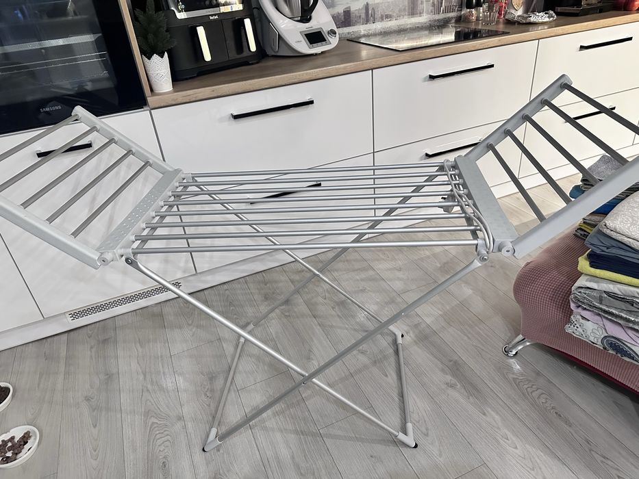 Suszarka na bieliznę z grzałką