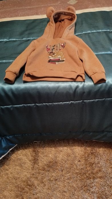 Camisola cardada co. Capuz