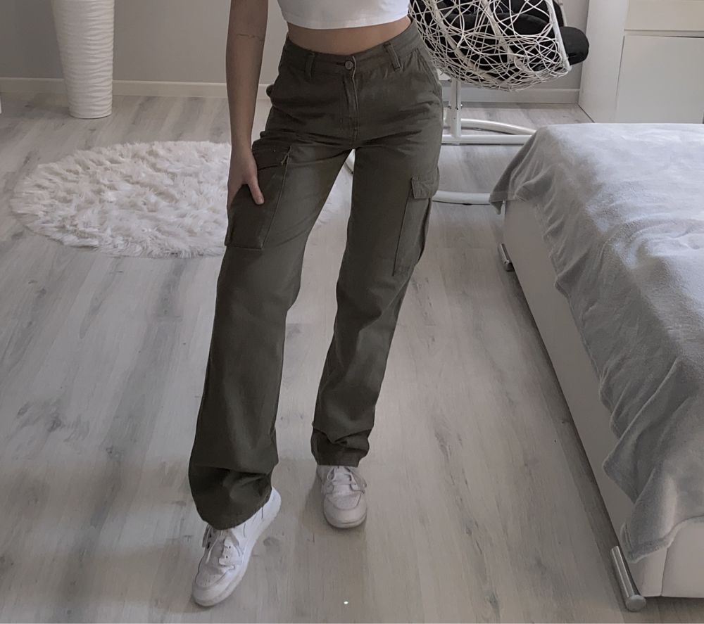 Spodnie cargo rozmiar 36 tall Pull&Bear