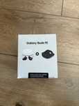 Samsund galaxy buds fe sluchawki bezprewodowe grafitowy + etui