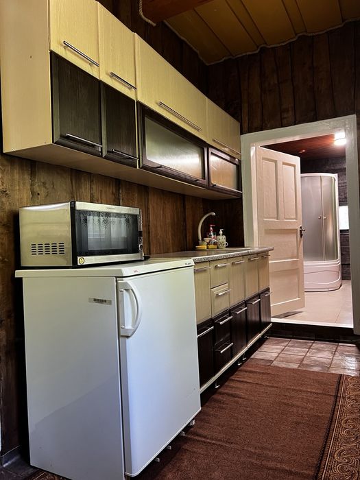 Здається будинок для відпочинку в лісі з сауною холодним басейномта ча