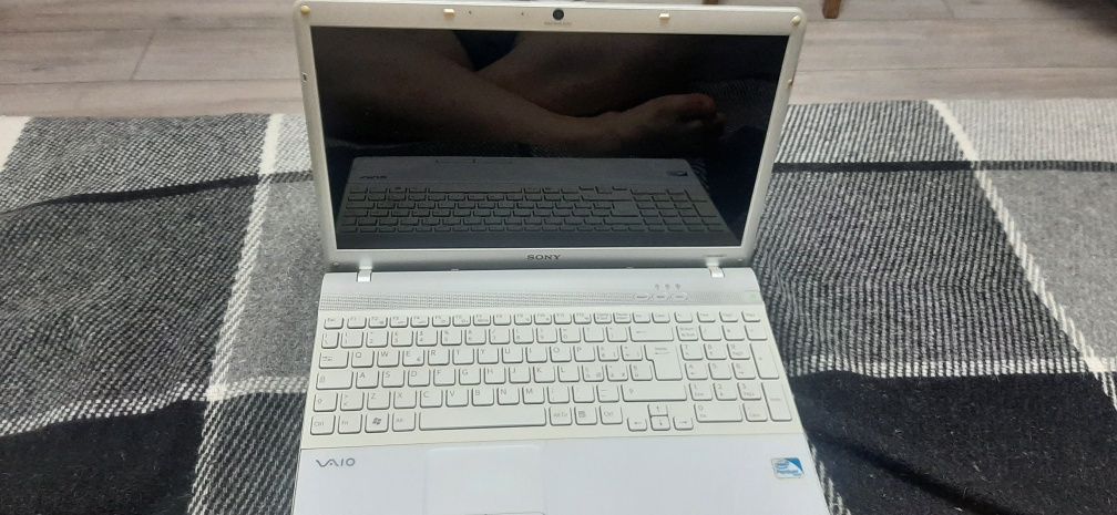 Ноутбук SONY PCG-71213M