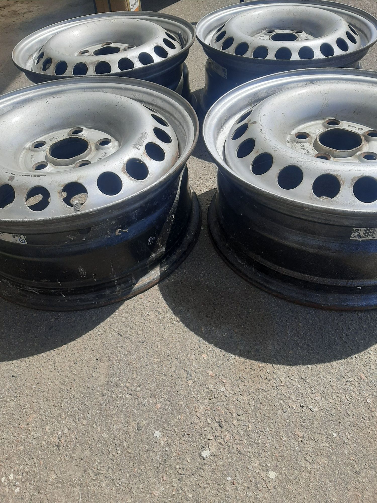 Диски VW T-5 5×120  R16 т5