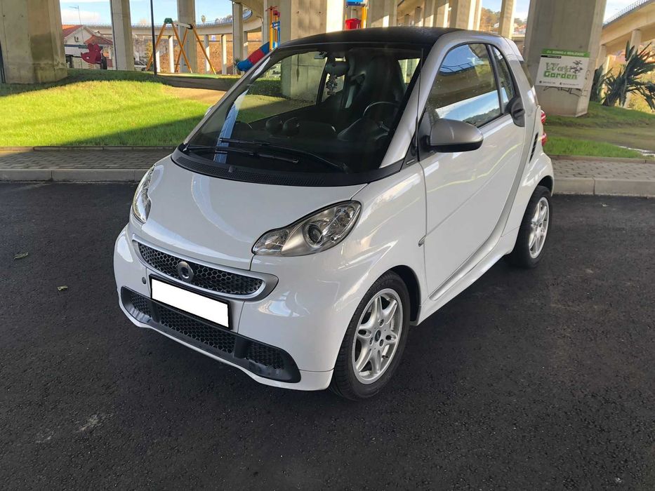 Smart fortwo 100% eletrico 2016
