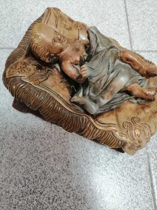 Estatueta menino Jesus
