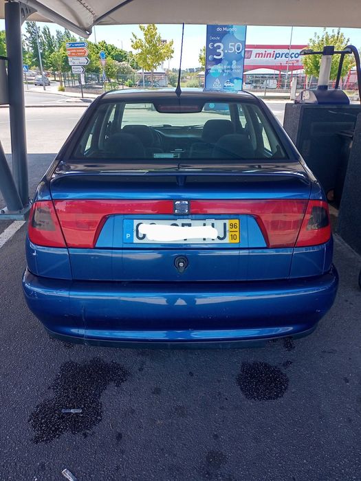 Vendo SEAT Econômico.