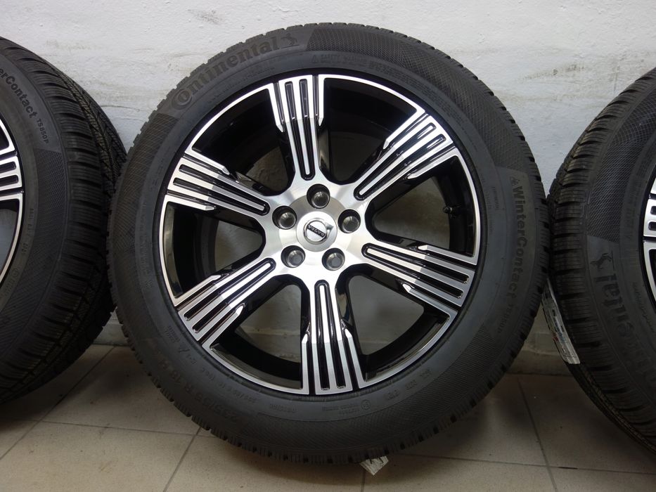 5x108 235/55R18 Koła zimowe Volvo OE XC40 Continental Nowe