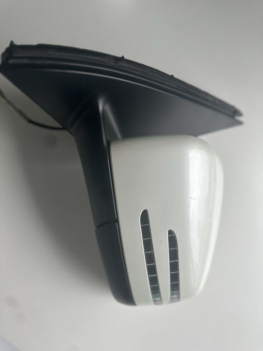 Бокове дзеркало Mersedes