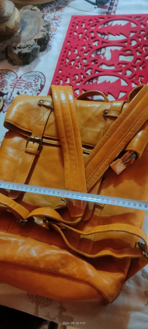Mochila em couro