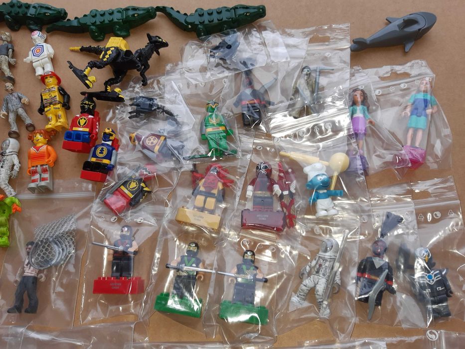 Legos e Mega Bloks Originais – Figuras – Cars – Vespas - Animais