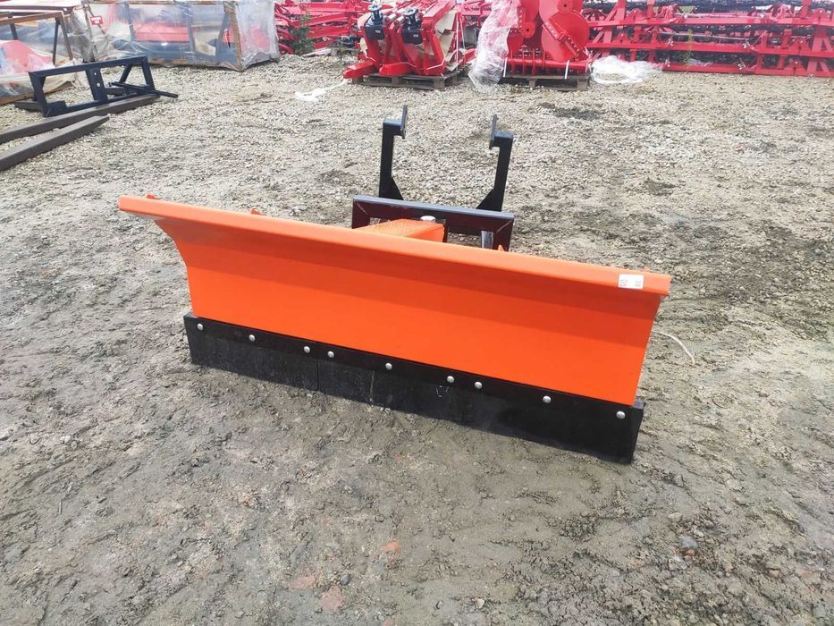 Pług śnieżny na przód ciągnika Ursus C-330 C-360, 3512 MF-235 MF-255