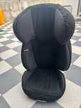 Aderia Auto BeSafe Izi Up 15-36 kg
