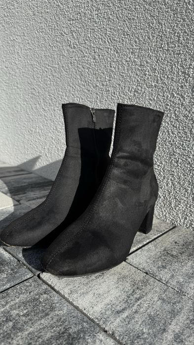 Czarne botki - rozmiar 41