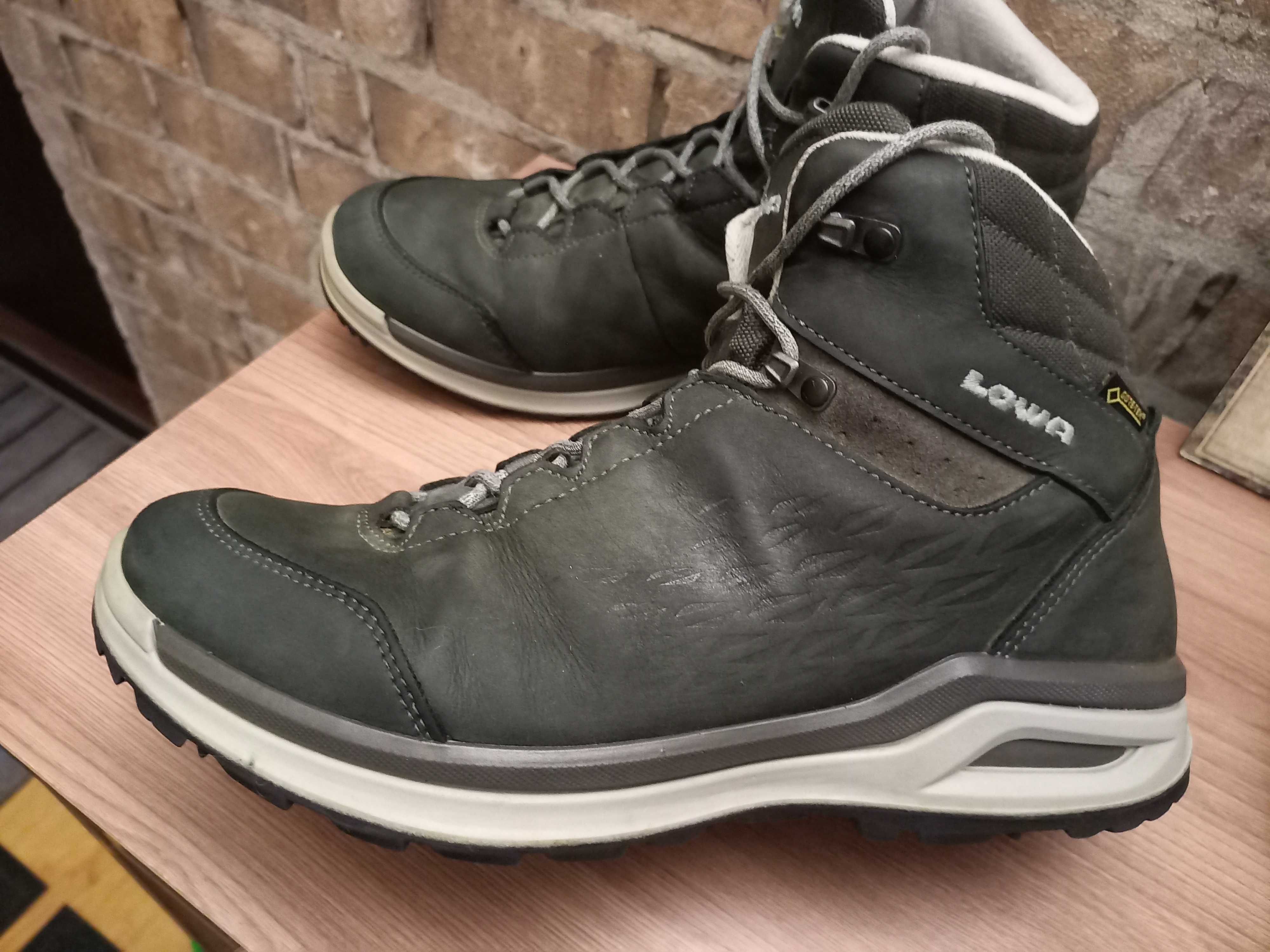 Трекинговые ботинки LOWA Locarno Gtx Qc Ws GORE-TEX 41 размер.