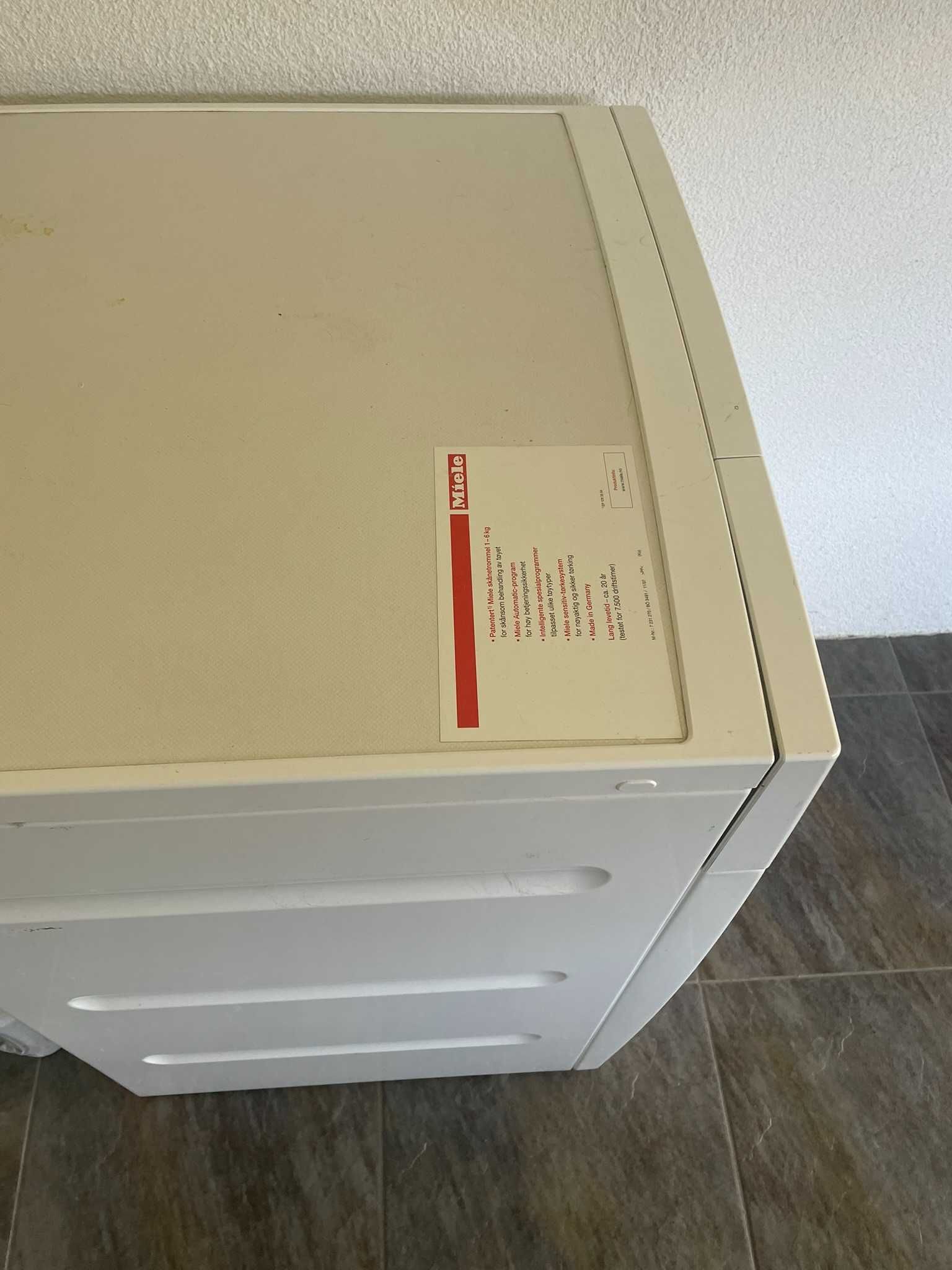 Suszarka kondensacyjna Miele T7760C
