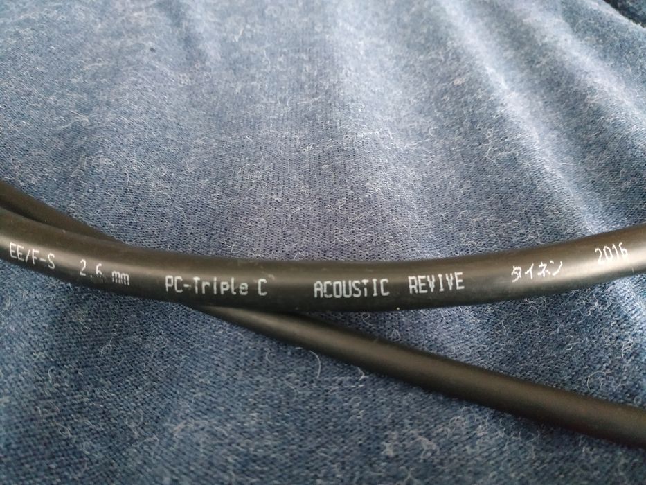 Дистриб'ютор Oyaide MTB-4 NEMA стандарт