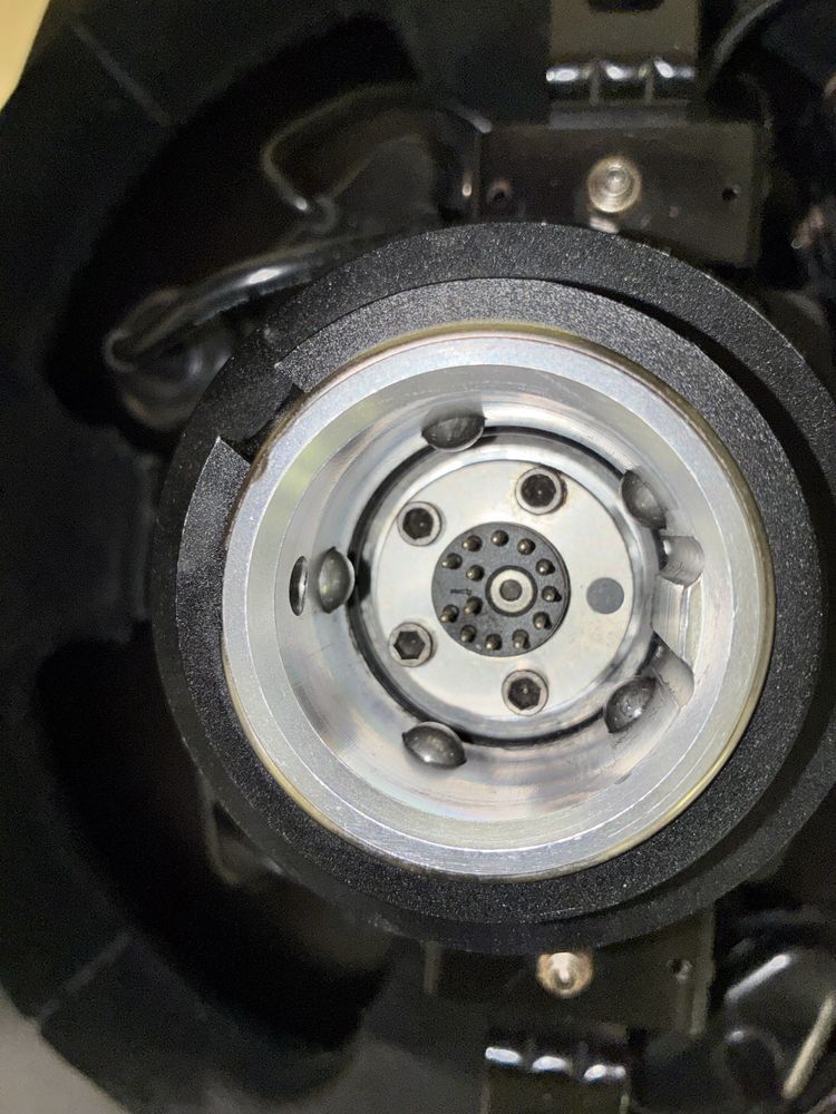 Fanatec clubsport V1 hub + rim Momo