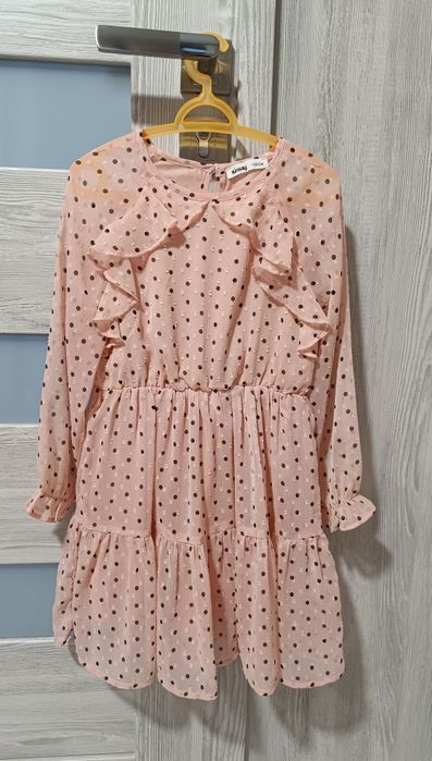 Sukienki dla dziewczynki 110