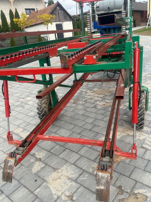 Platforma sadownicza, kombajn do zbioru jabłek