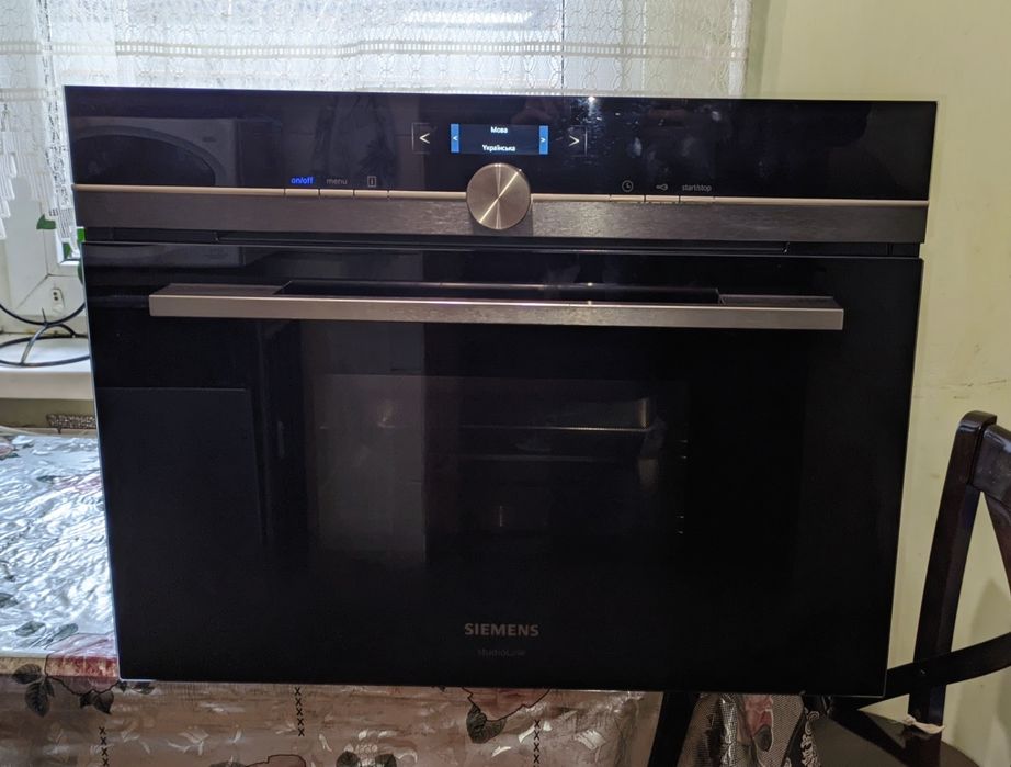 Продам парову духовку Siemens