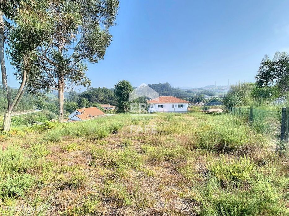 Terreno para construção com 1.990m2 em Regadas, Fafe