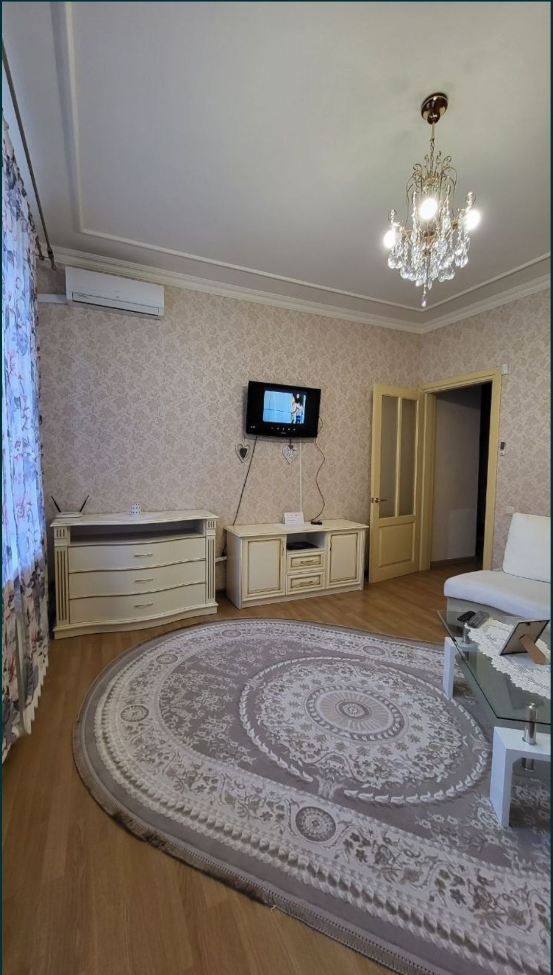 Сдам 2-х комнатную в центре