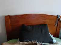 Cama e guarda roupa