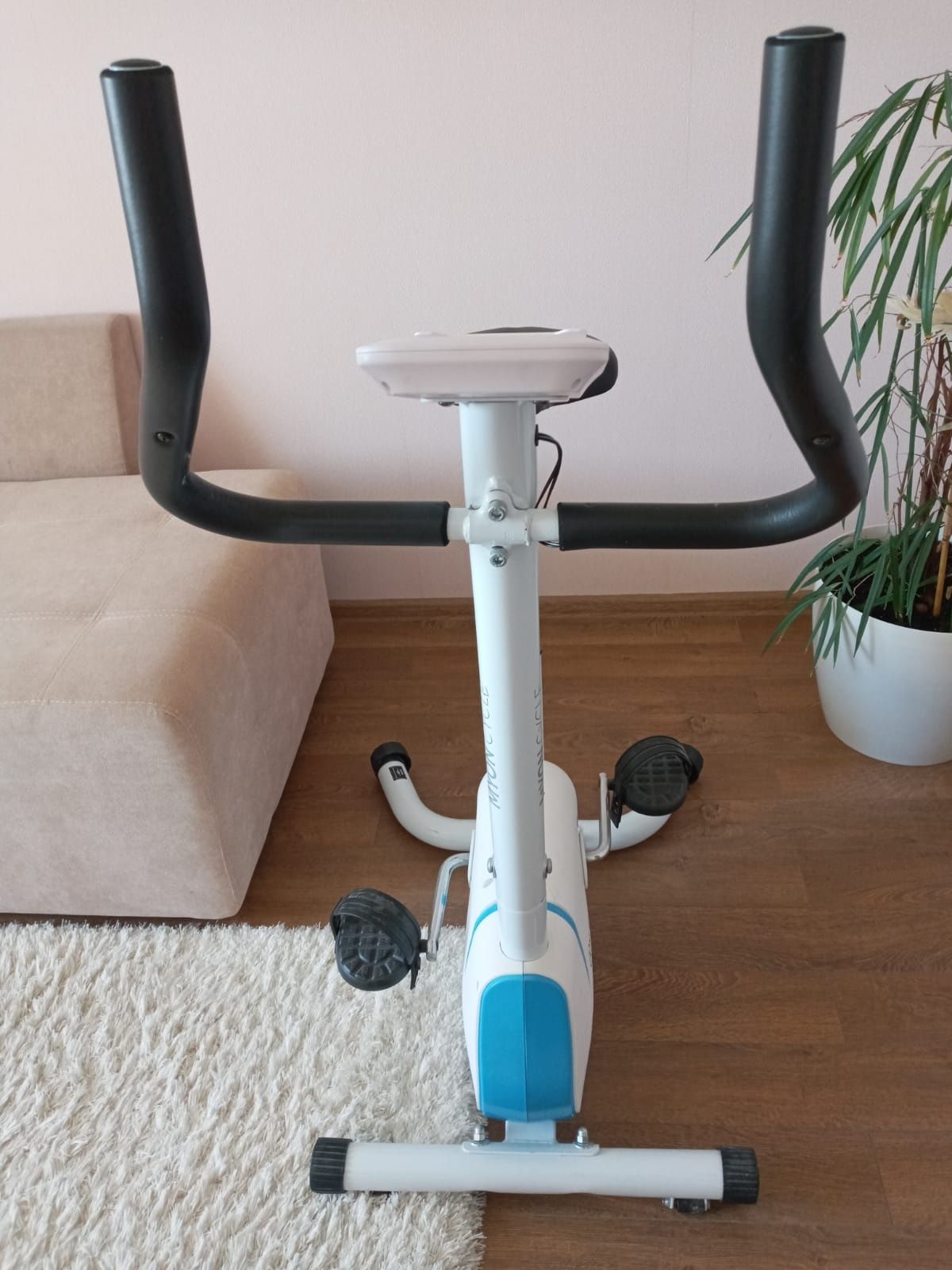 Велотренажер Klarfit Myon Cycle