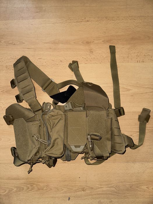 Direct Action Hurricane Hybrid Chest Rig - Coyote Brown