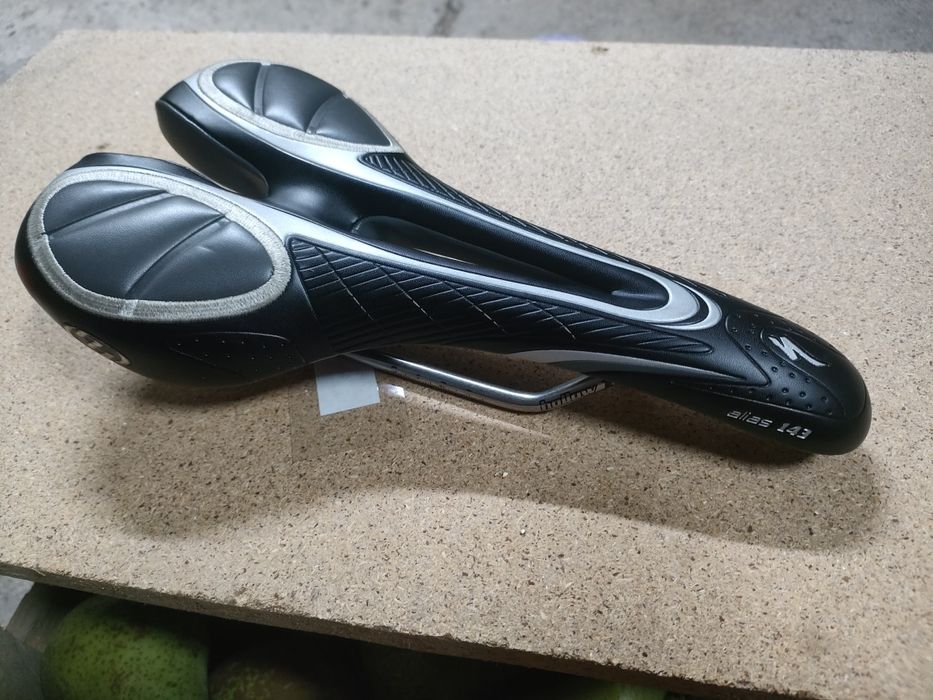 Siodełko Specialized Alias 143 Carbon / Ti body geometry
