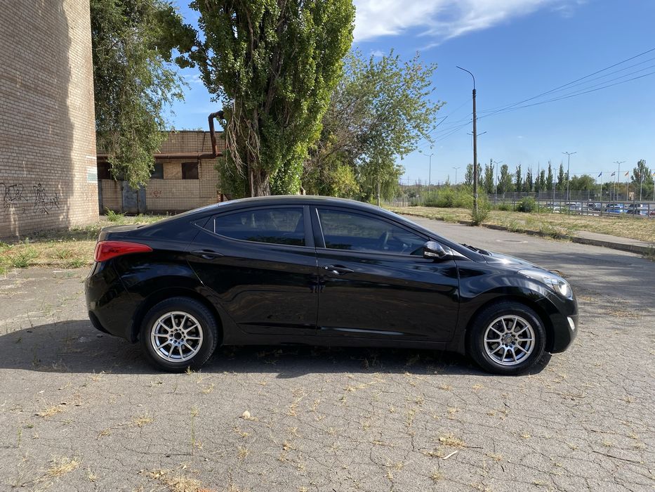 Hyundai Elantra 2012 ГАЗ, официальный автомобиль!