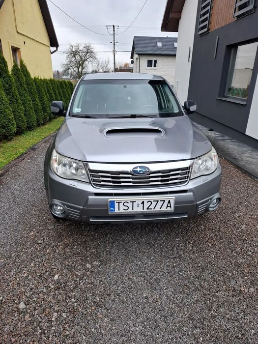Subaru Forester Suv 4x4 niskie spalanie idealny na ryby grzyby off road