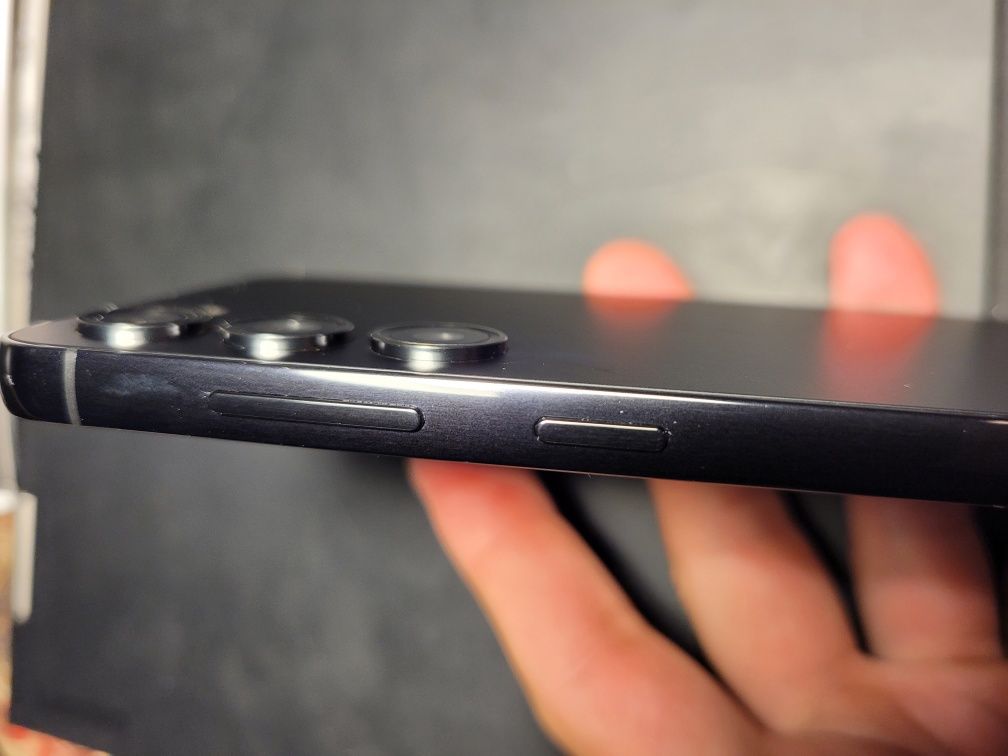 Samsung S23, 8/256, снеп, офіційний