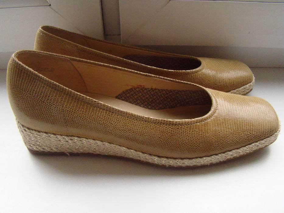 Buty Gabor - niski koturn