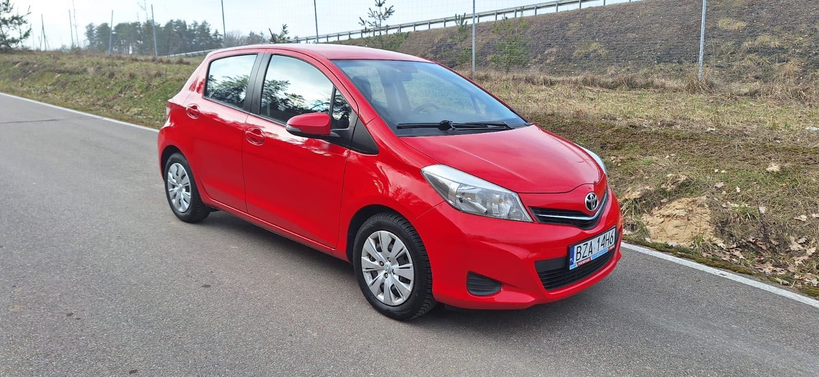 Toyota Yaris 1.33Benzyna Klima Kamera bdb stan 2013R