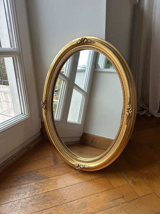 Lustro ścienne złota rama