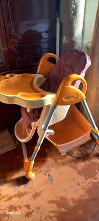 продам детский стульчик для кормления