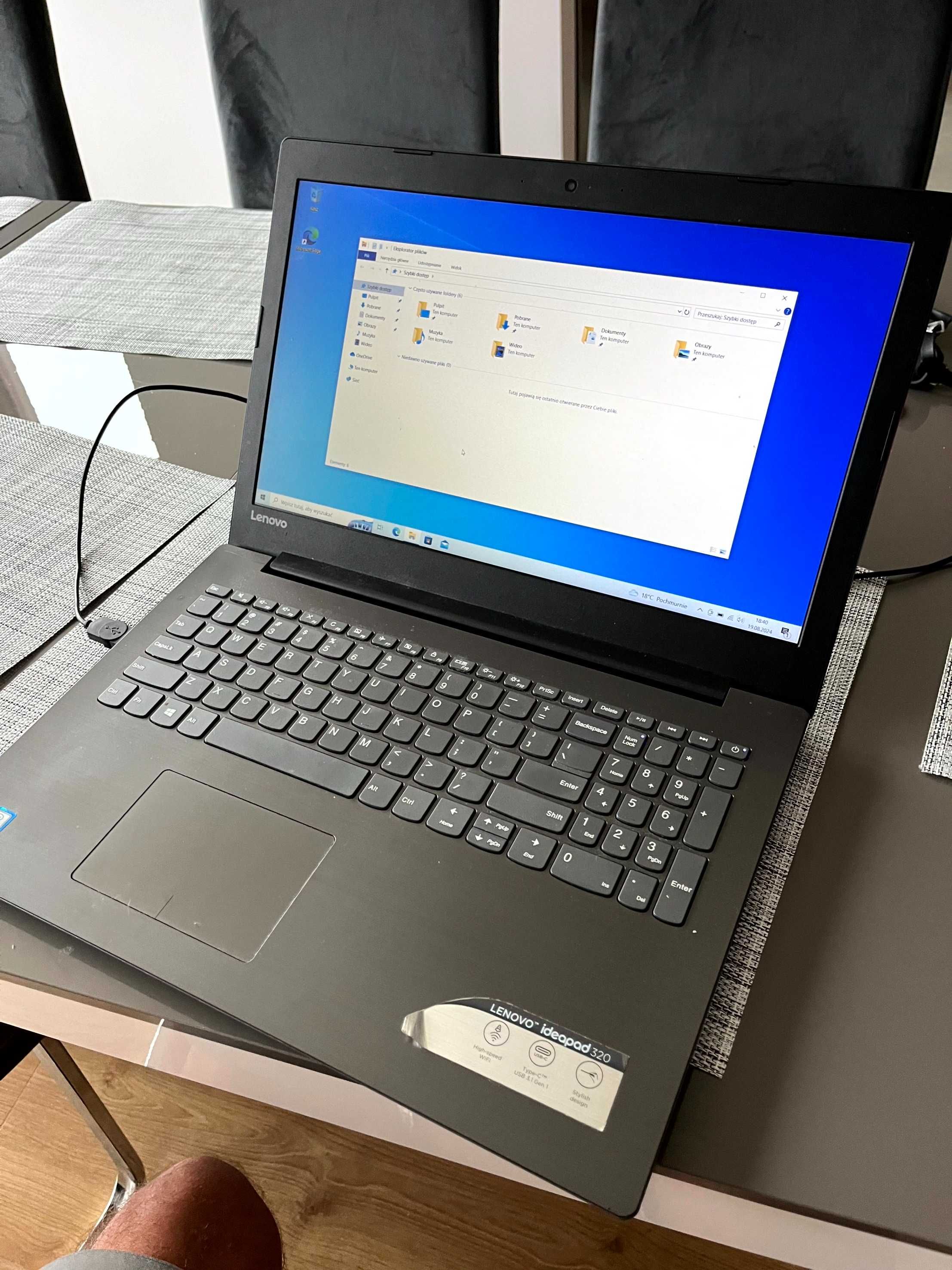 Lenovo Ideapad 320 CORE_i3 8GB SSD480 Full HD Win10