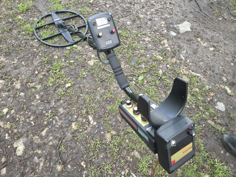 NOWOŚĆ RAMSTAR 5X Kolor wykrywacz metali PROMOCJA do 1.10.2025