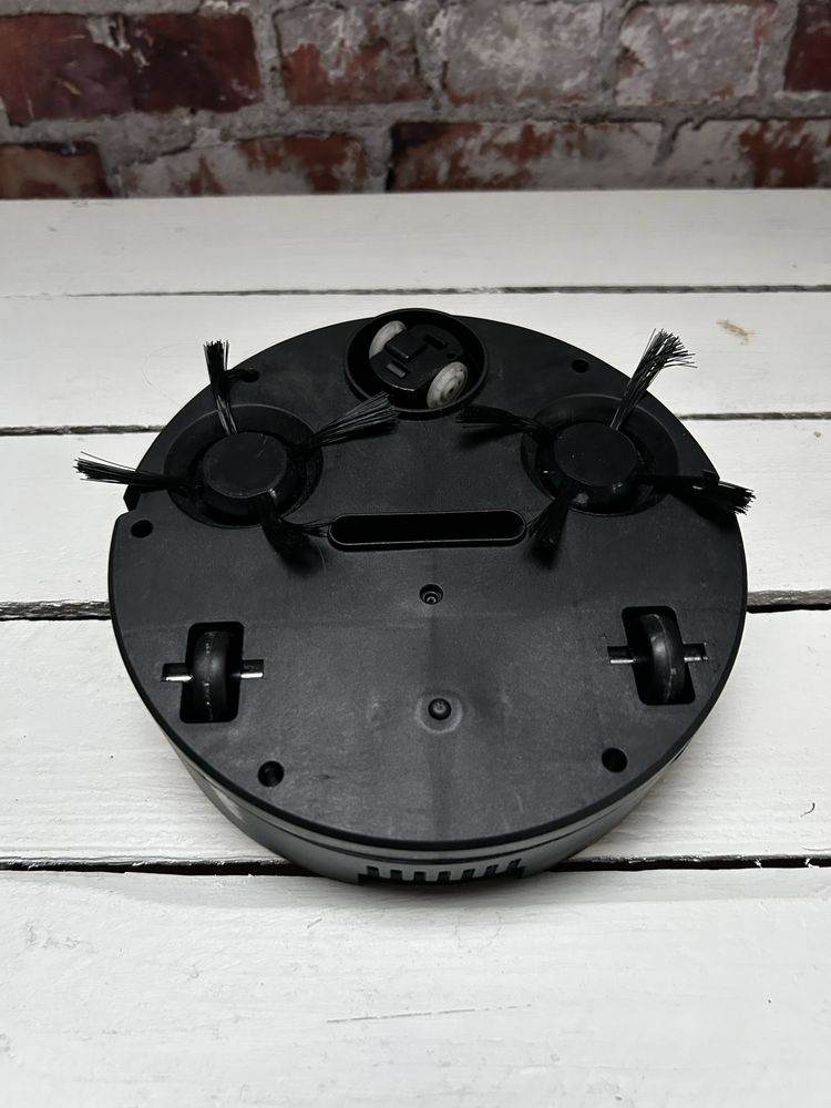 Mini odkuracz automatyczny