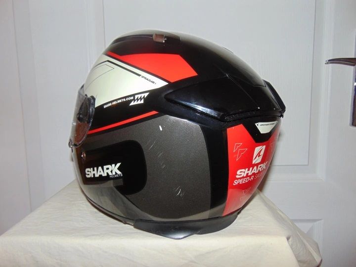 KASK SHARK SPEED-R / Arai nolan caberg icon hjc agv ls2 mtr shiro