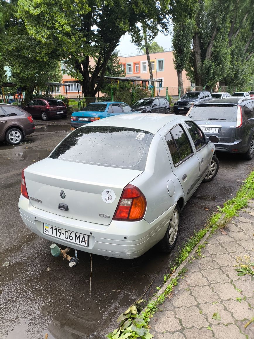 Renault Clio 1.4