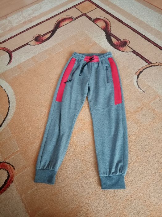 Dresy chłopięce 134/140