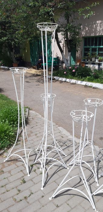 Стойки під декор, квіти. Нерозбірна.