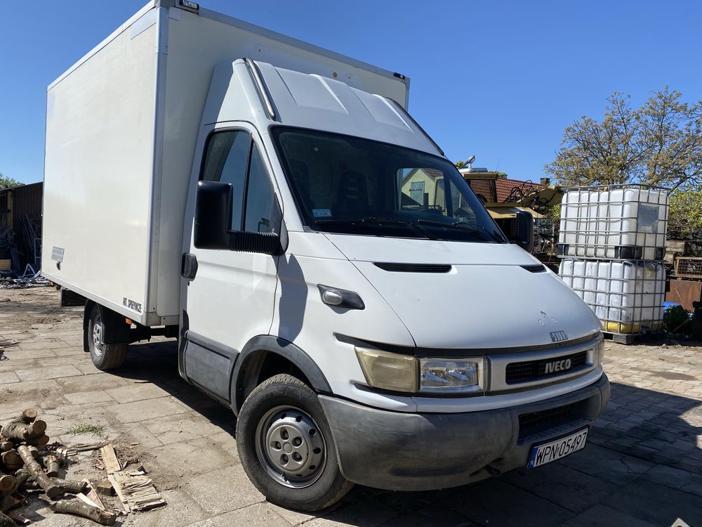 Iveco Daily 35S12 samochòd dostawczy