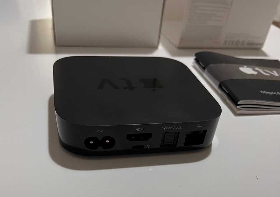 Apple TV 3ª Geração (Modelo A1469) – Como Nova!