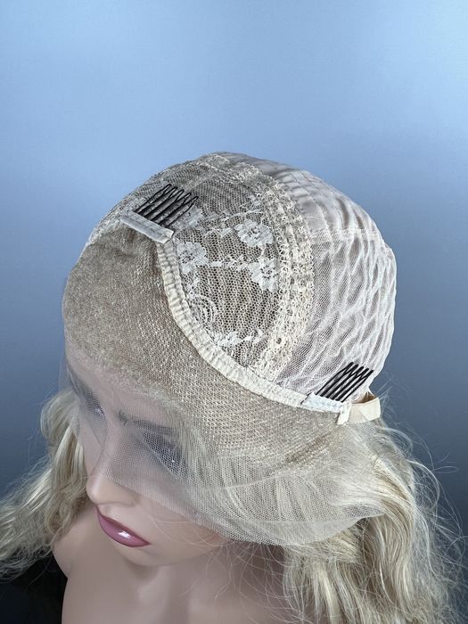 Peruka syntetyczna lace front